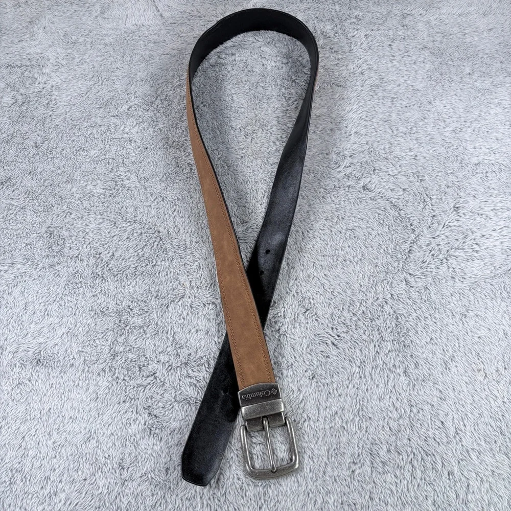 Columbia Men's‎ Reversible Silver Buckle Belt Size 38-40 Synthetic Leather